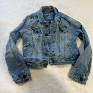 Girls size small size 6-6x denim jacket